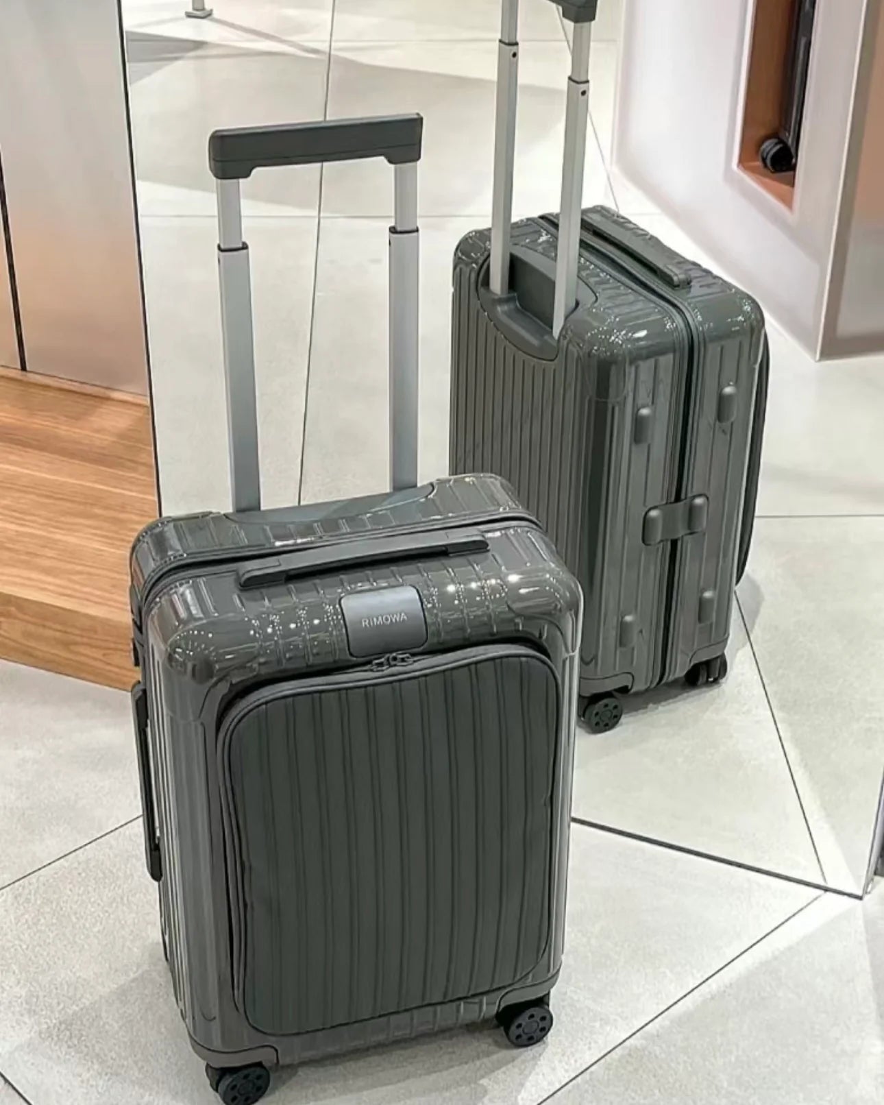 RIMOWA LUGGAGE