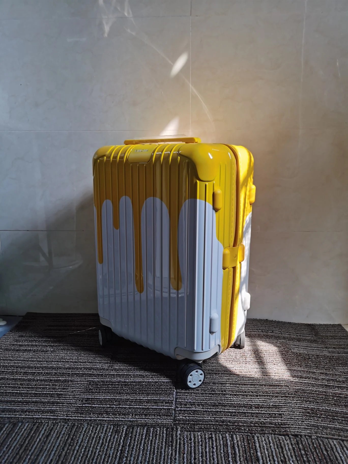 RIMOWA LUGGAGE