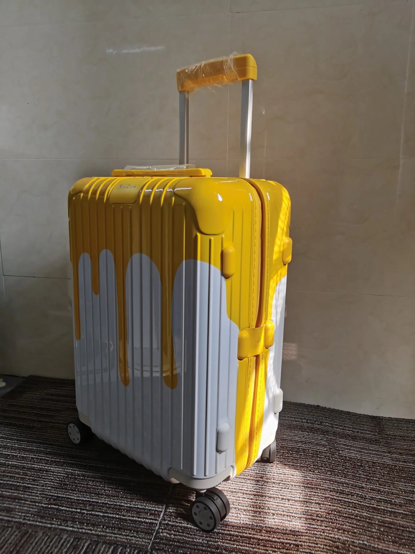 RIMOWA LUGGAGE