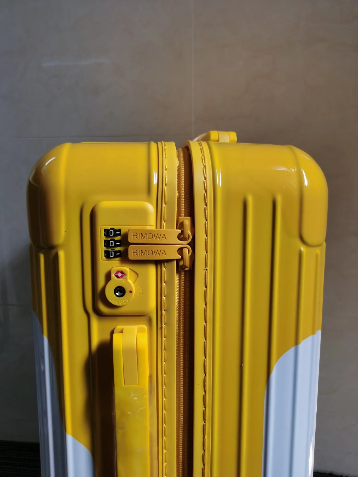 RIMOWA LUGGAGE
