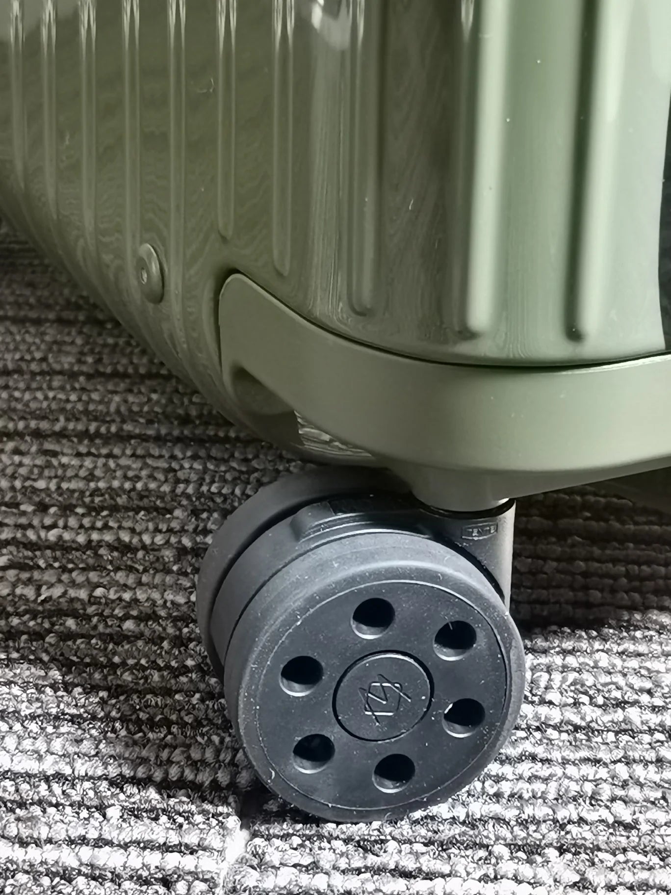 RIMOWA LUGGAGE