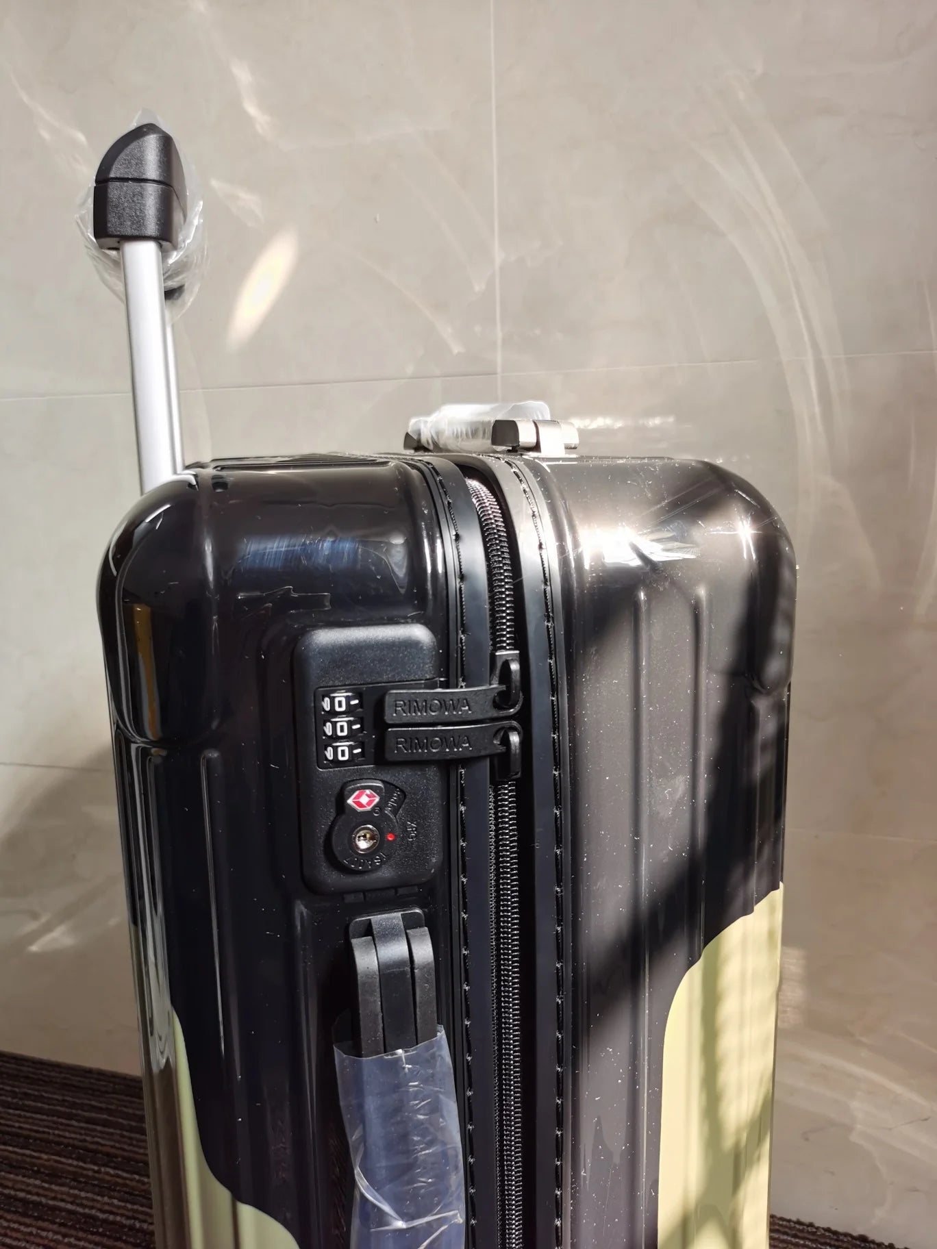 RIMOWA LUGGAGE