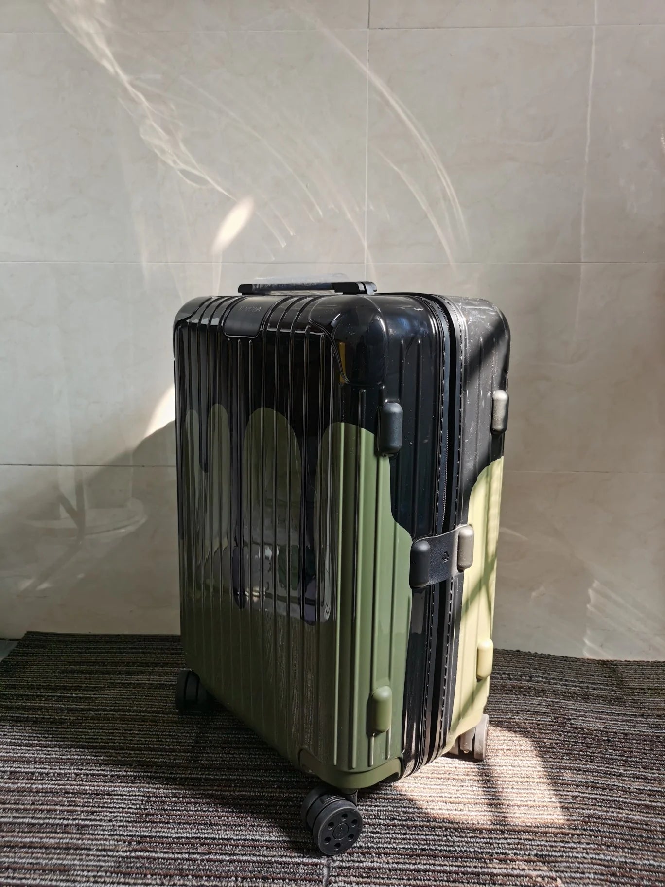 RIMOWA LUGGAGE