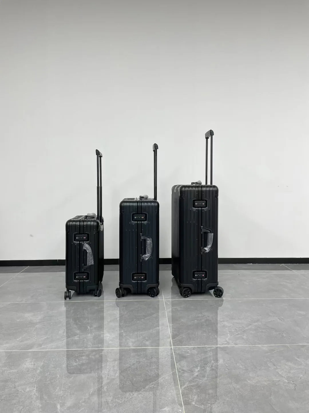 RIMOWA LUGGAGE