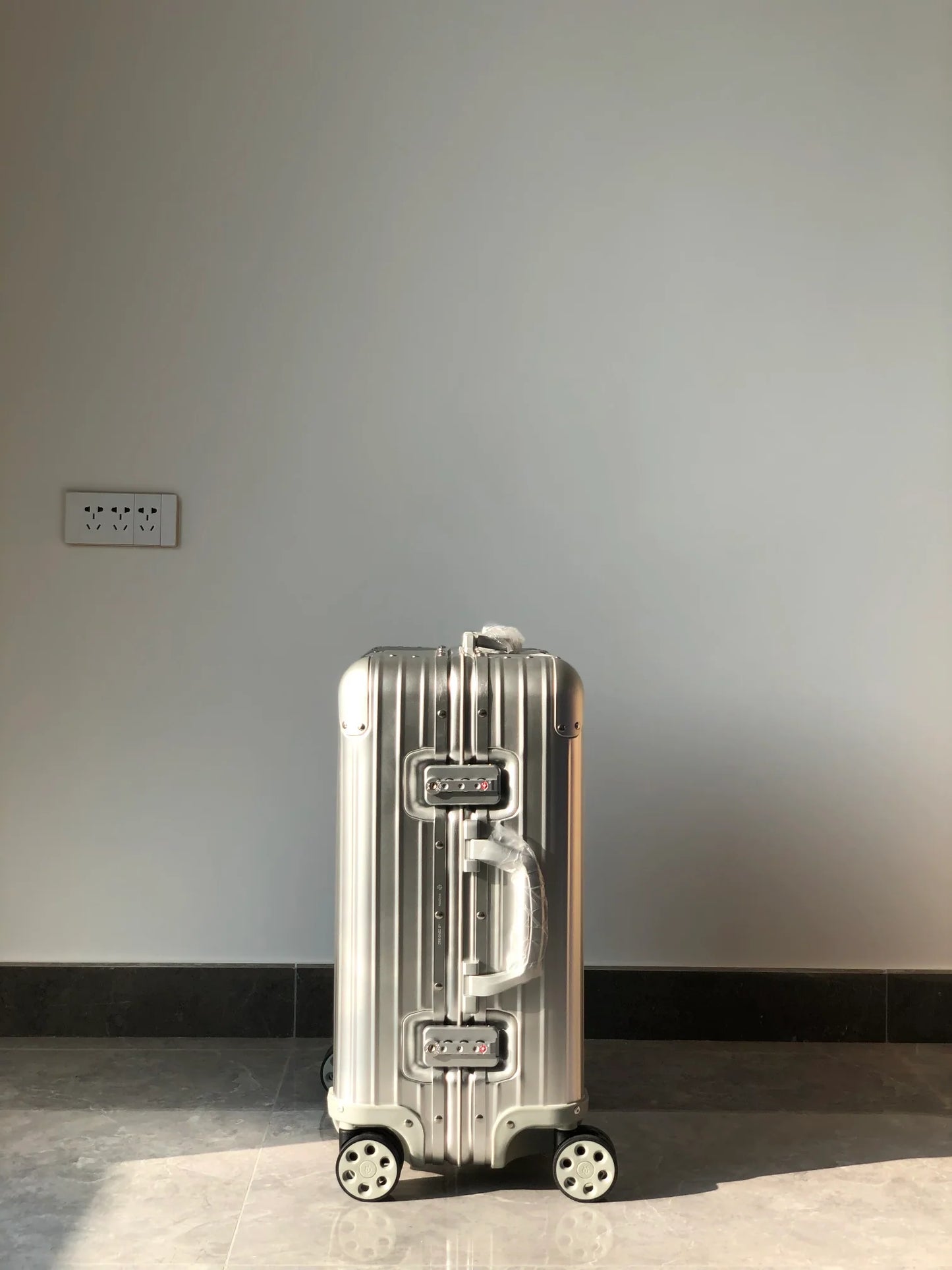 RIMOWA LUGGAGE