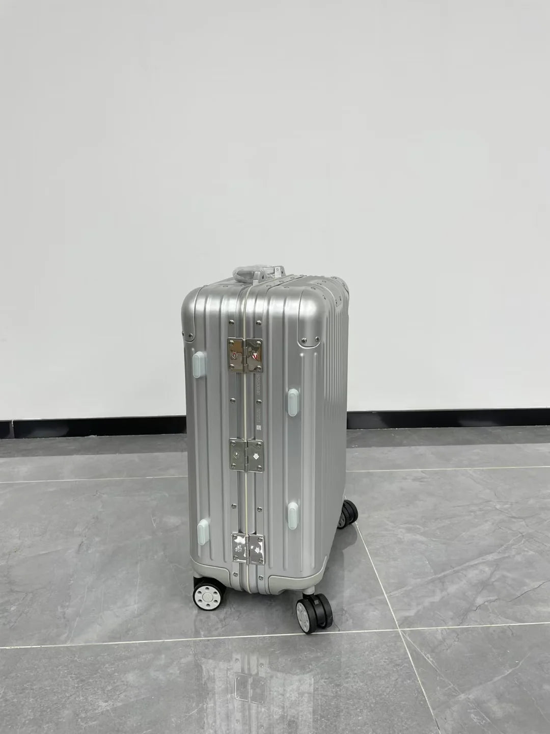 RIMOWA LUGGAGE