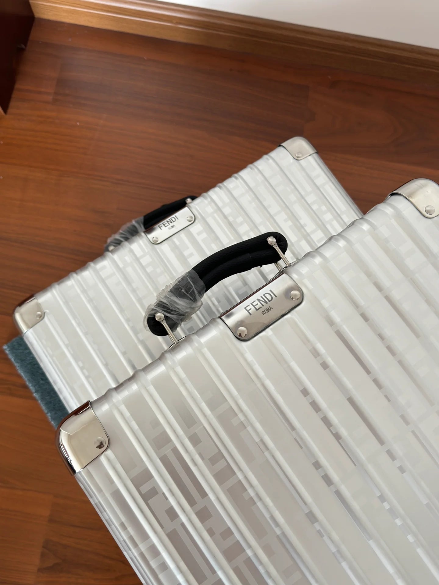 RIMOWA LUGGAGE