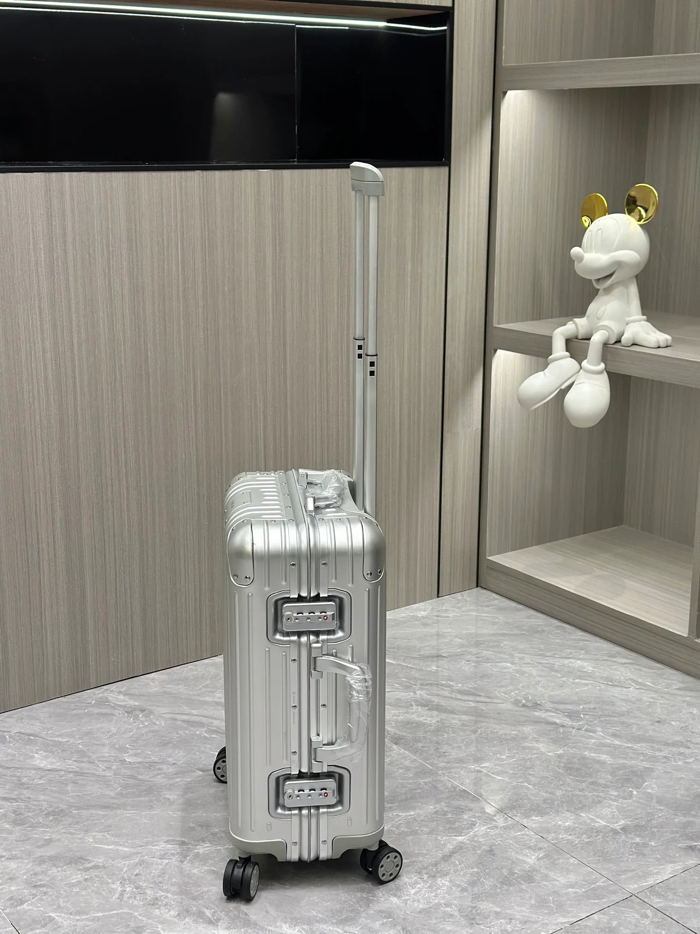 RIMOWA LUGGAGE
