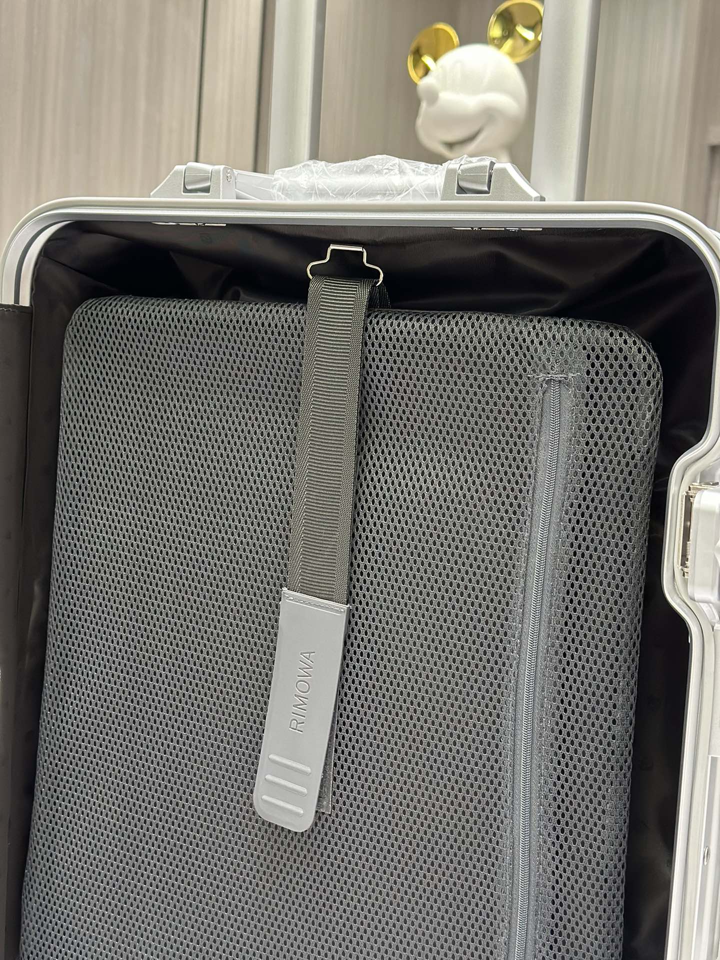 RIMOWA LUGGAGE