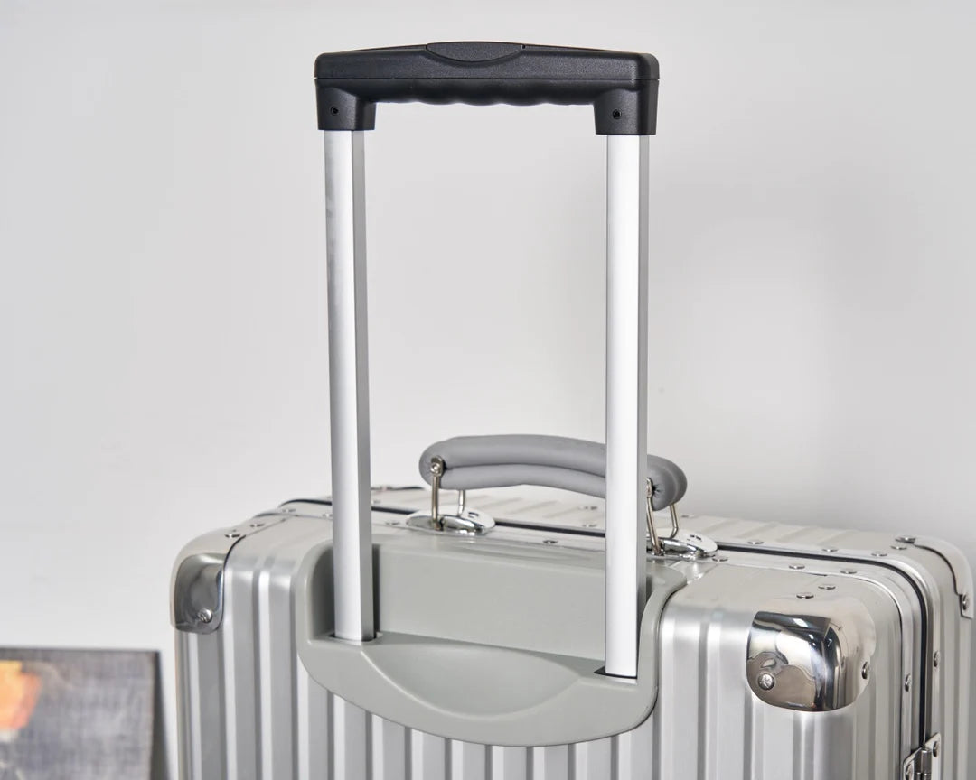 RIMOWA LUGGAGE