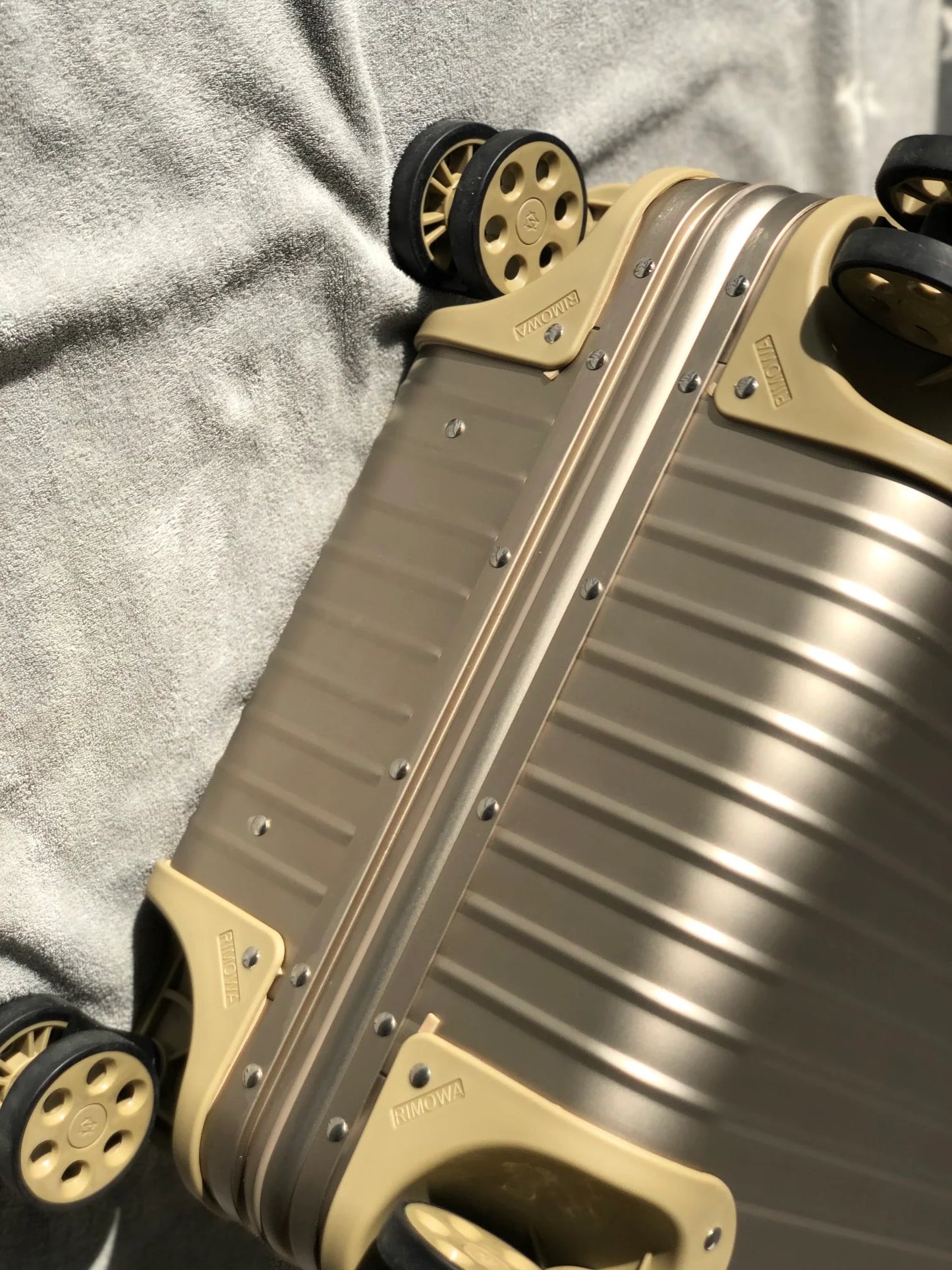 RIMOWA LUGGAGE
