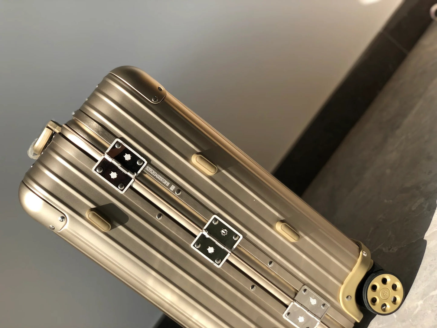 RIMOWA LUGGAGE