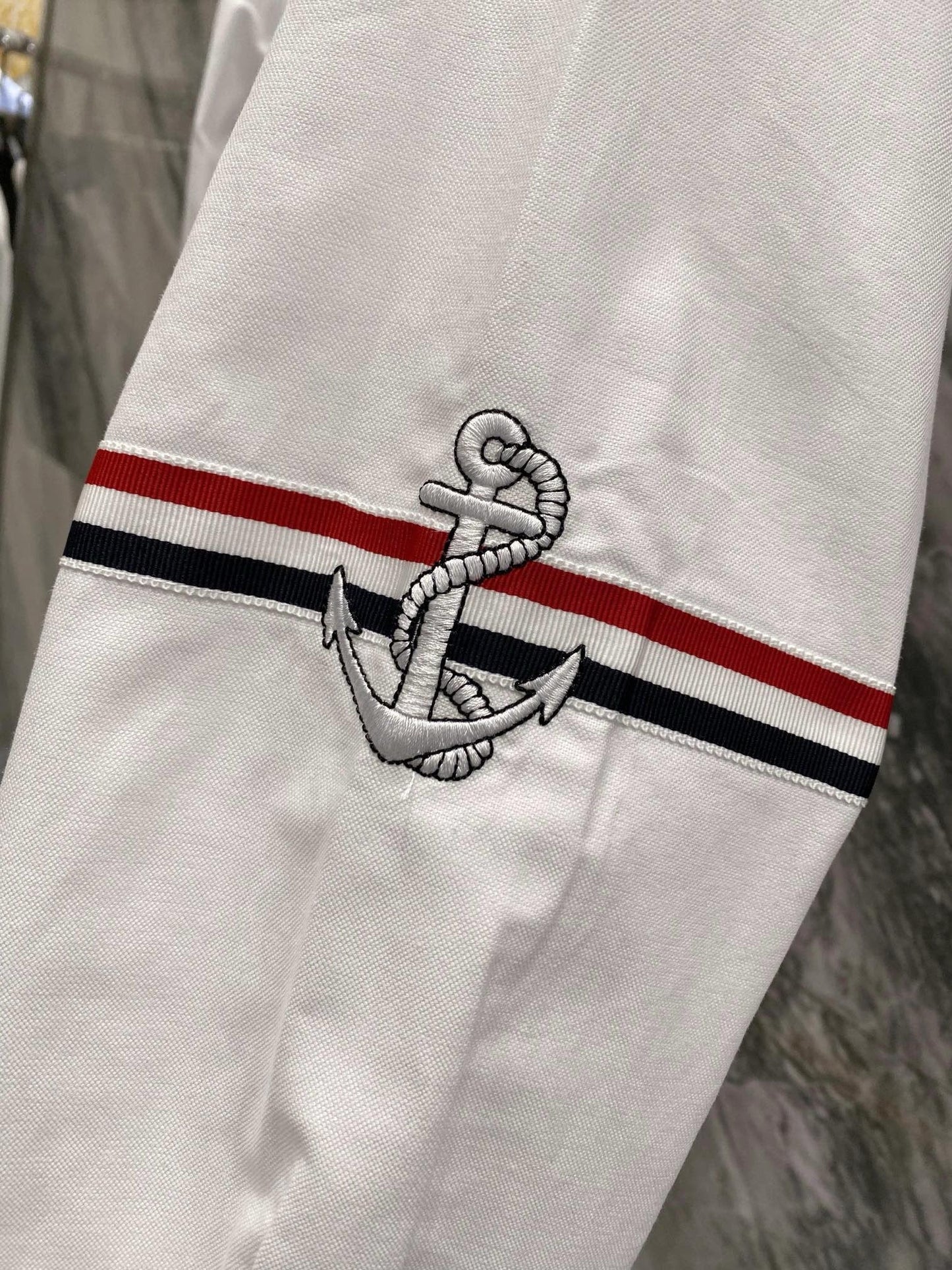 TB SHIRT