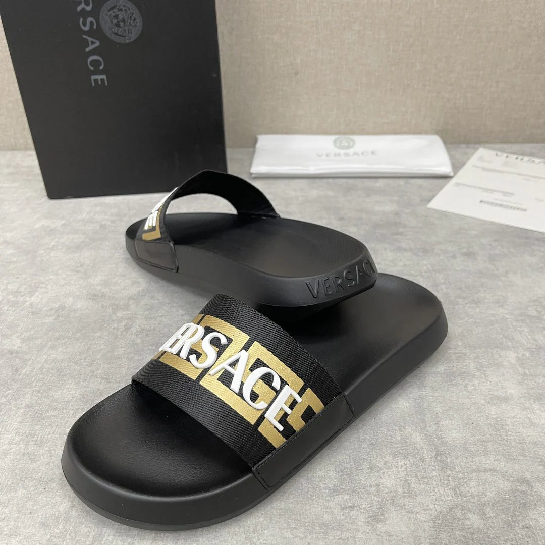 VERSACE SANDAL
