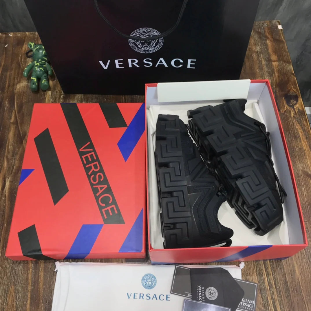 VERSACE SNEAKER
