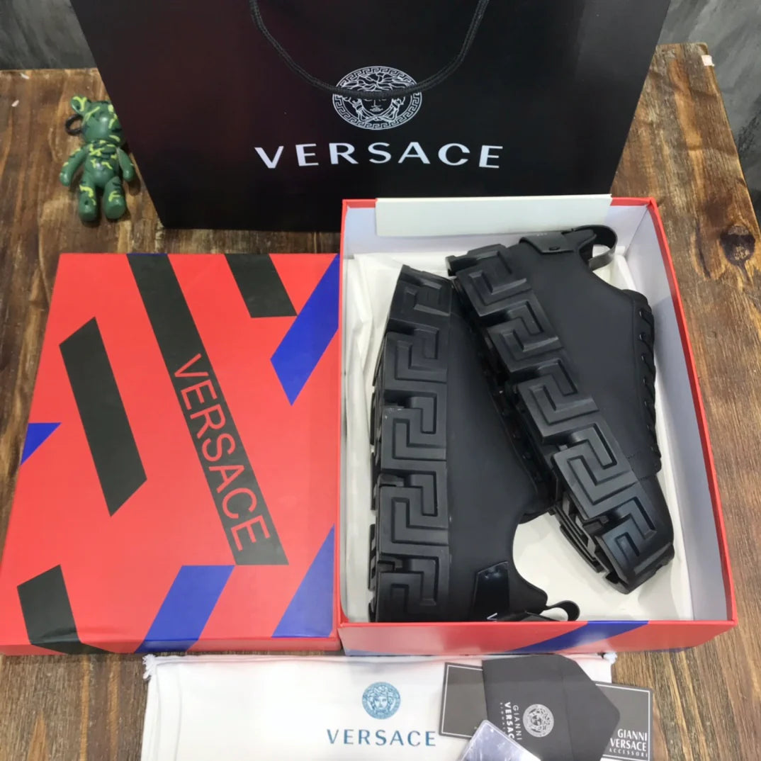 VERSACE SNEAKER