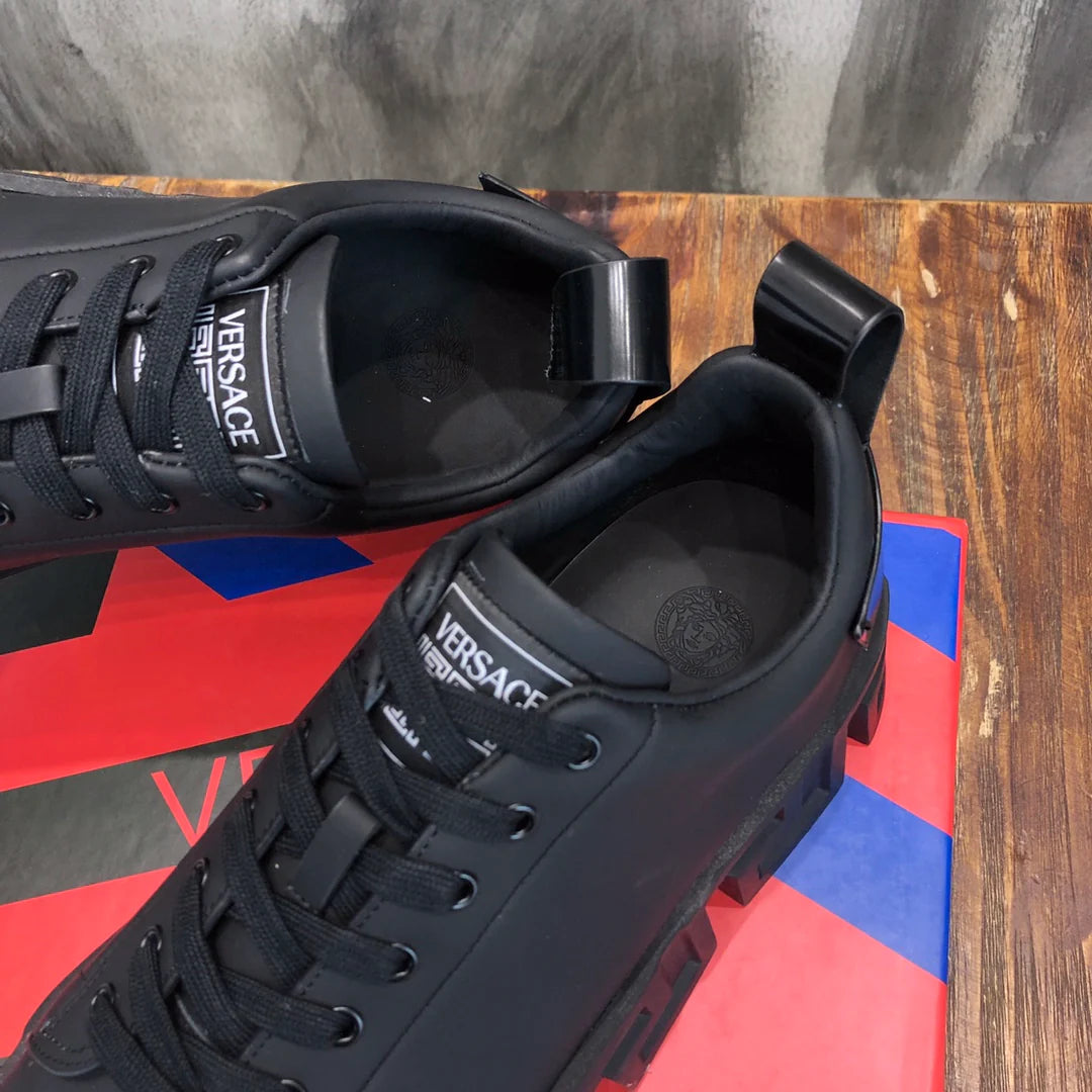 VERSACE SNEAKER