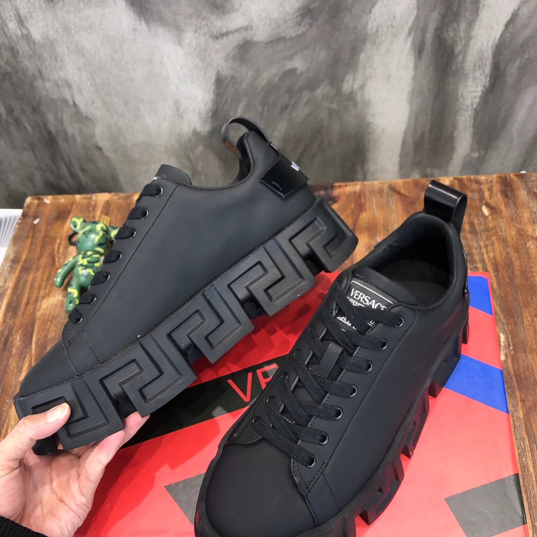 VERSACE SNEAKER
