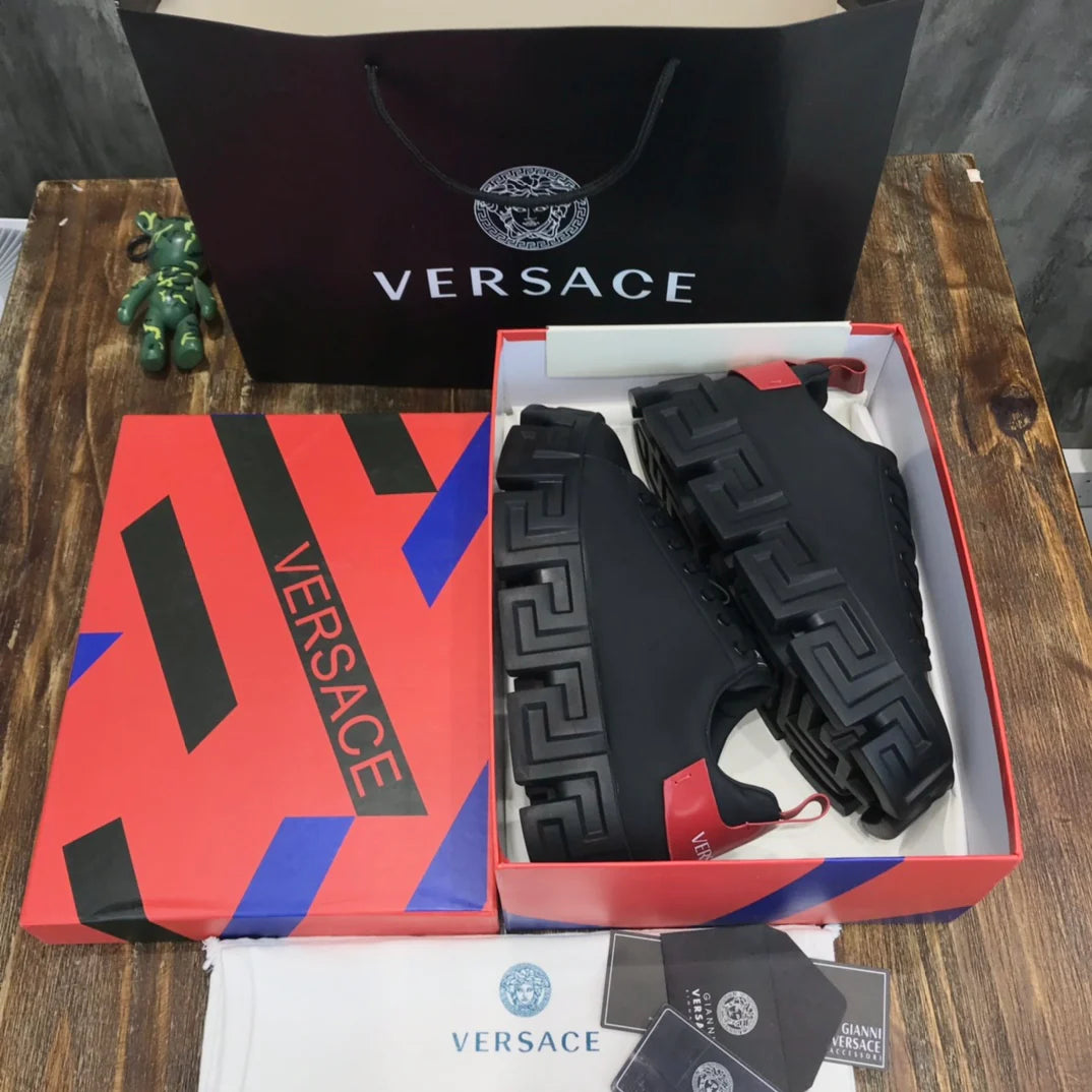 VERSACE SNEAKER