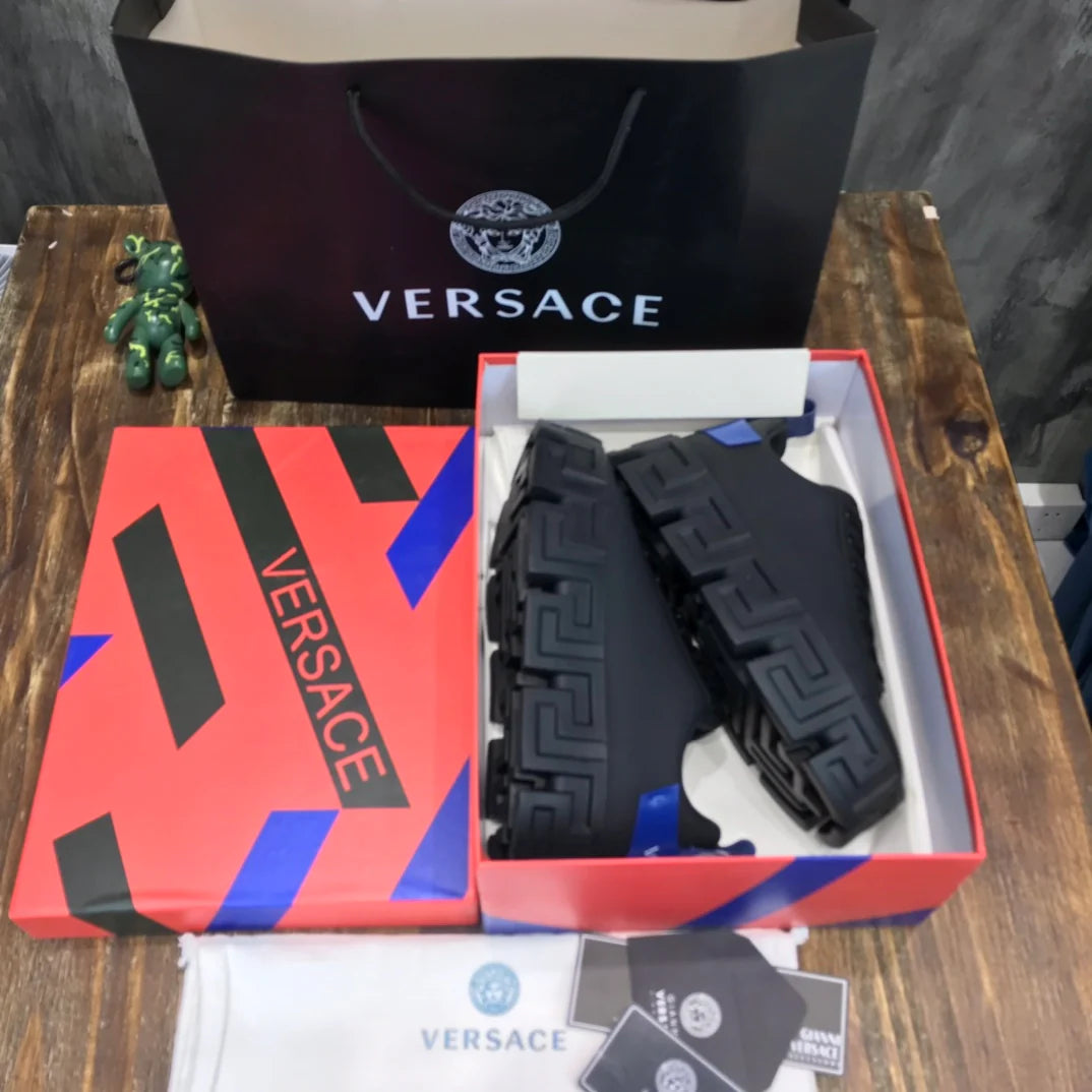 VERSACE SNEAKER