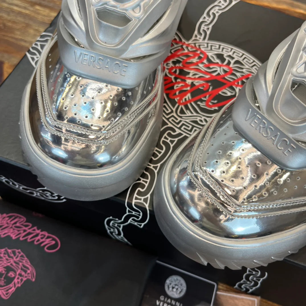 VERSACE SNEAKER