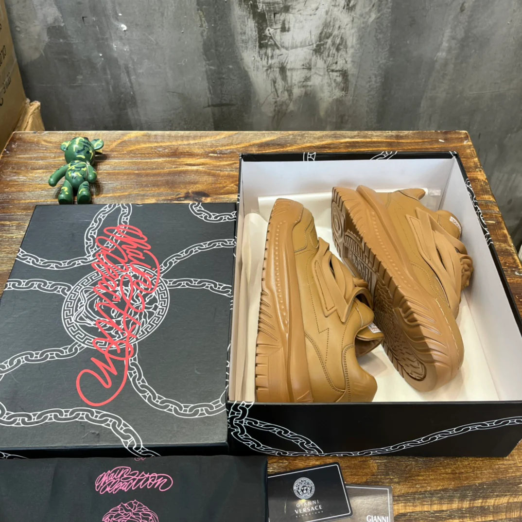 VERSACE SNEAKER