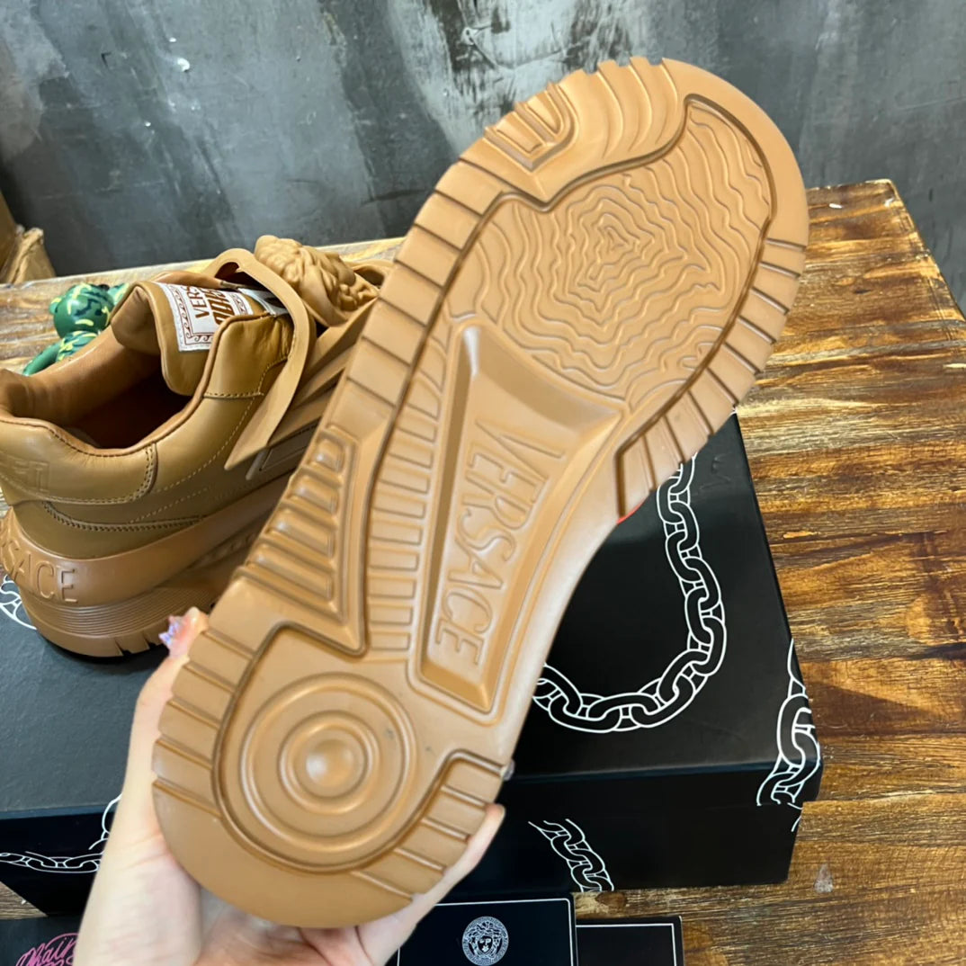 VERSACE SNEAKER