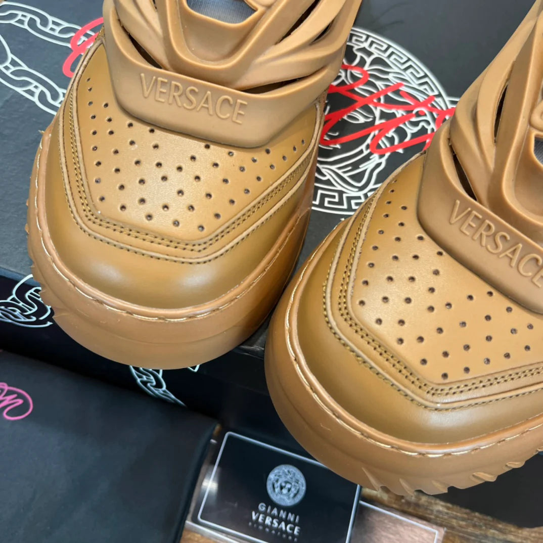VERSACE SNEAKER