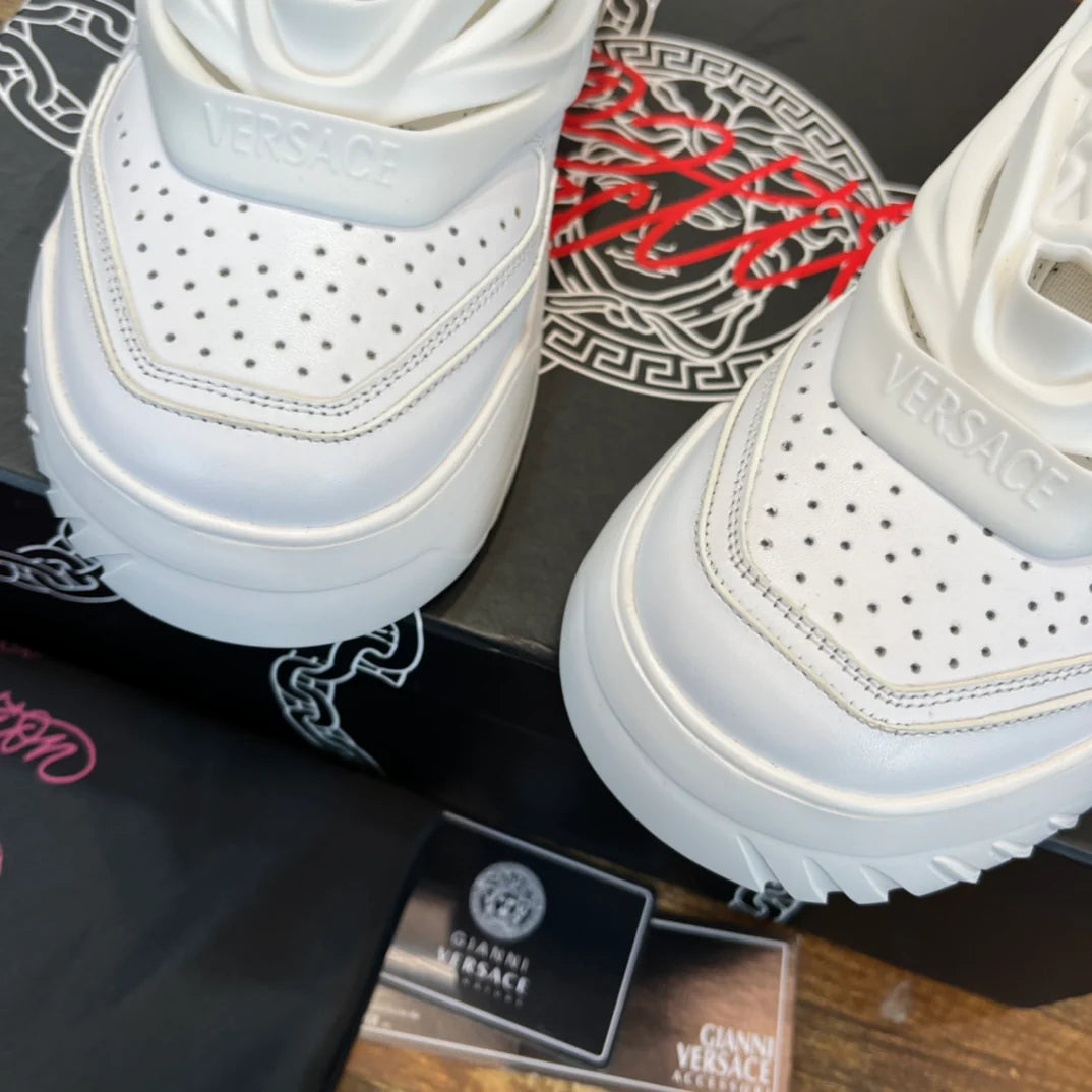 VERSACE SNEAKER