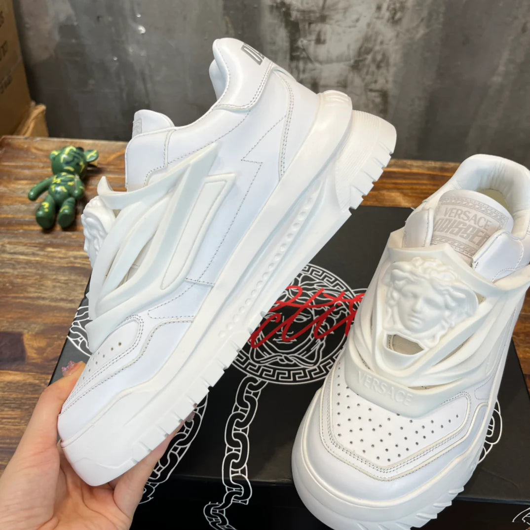 VERSACE SNEAKER