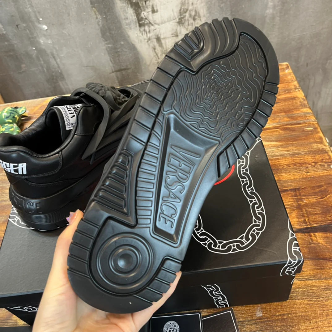 VERSACE SNEAKER