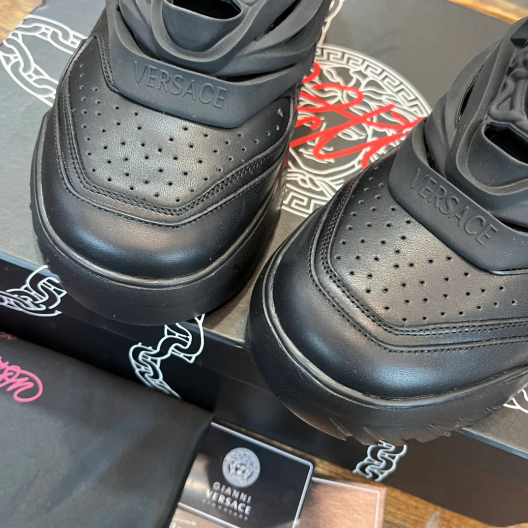 VERSACE SNEAKER