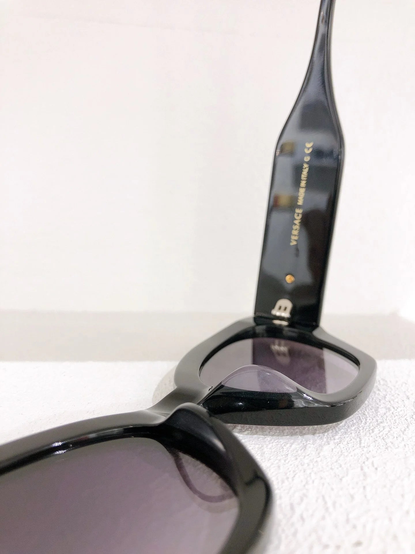 VERSACE SUNGLASSES