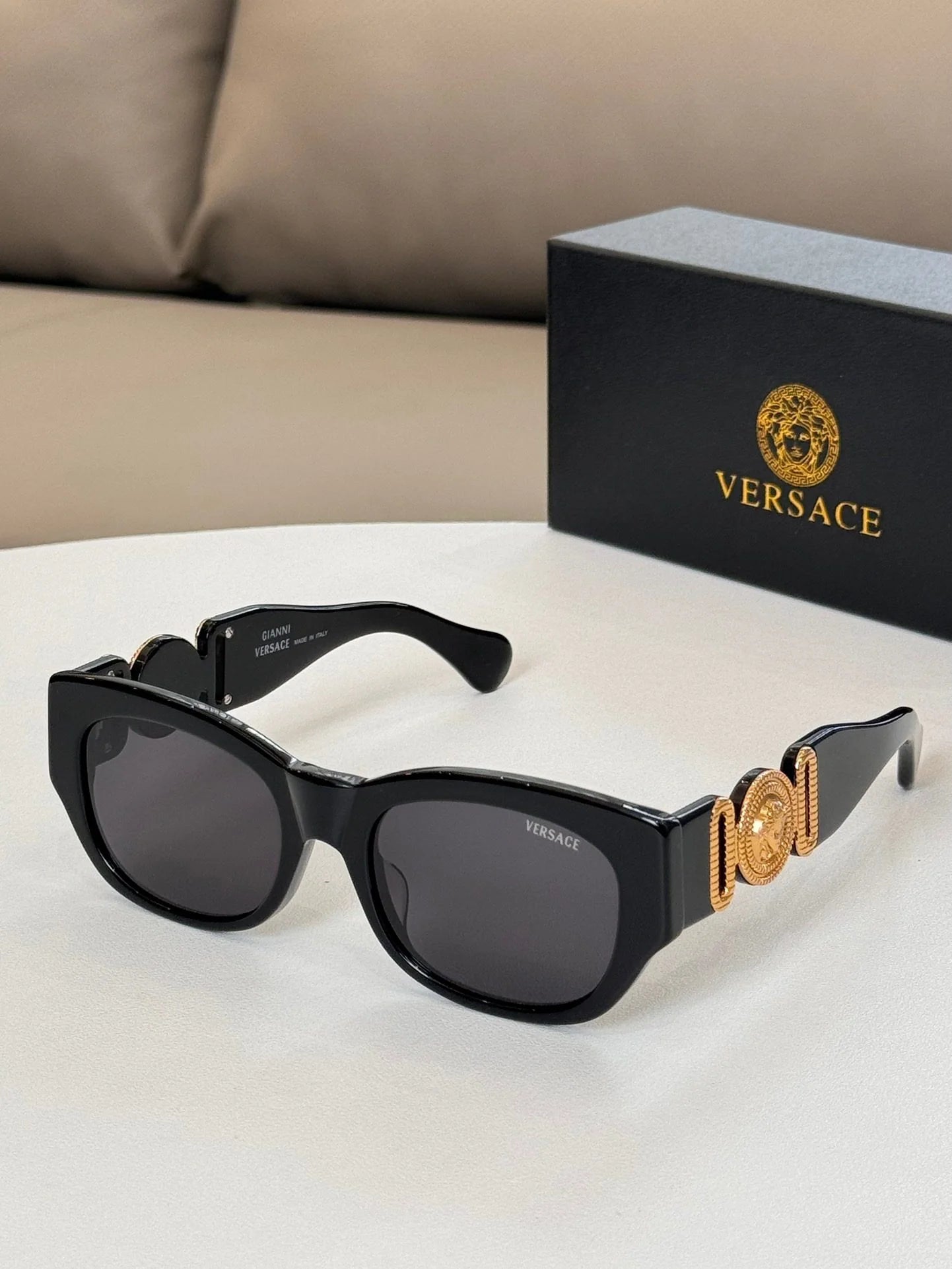 VERSACE SUNGLASSES