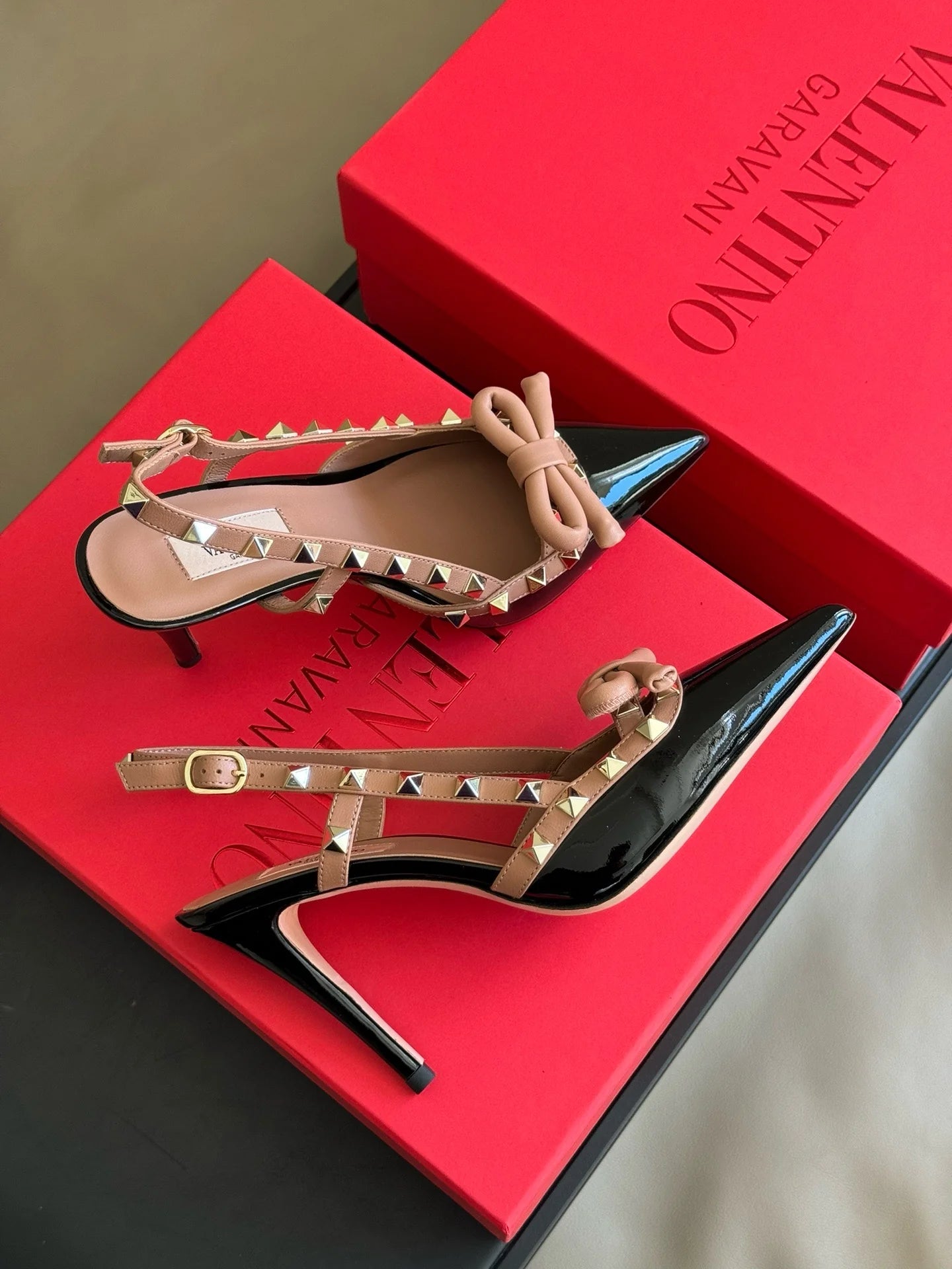VLTN HEELS