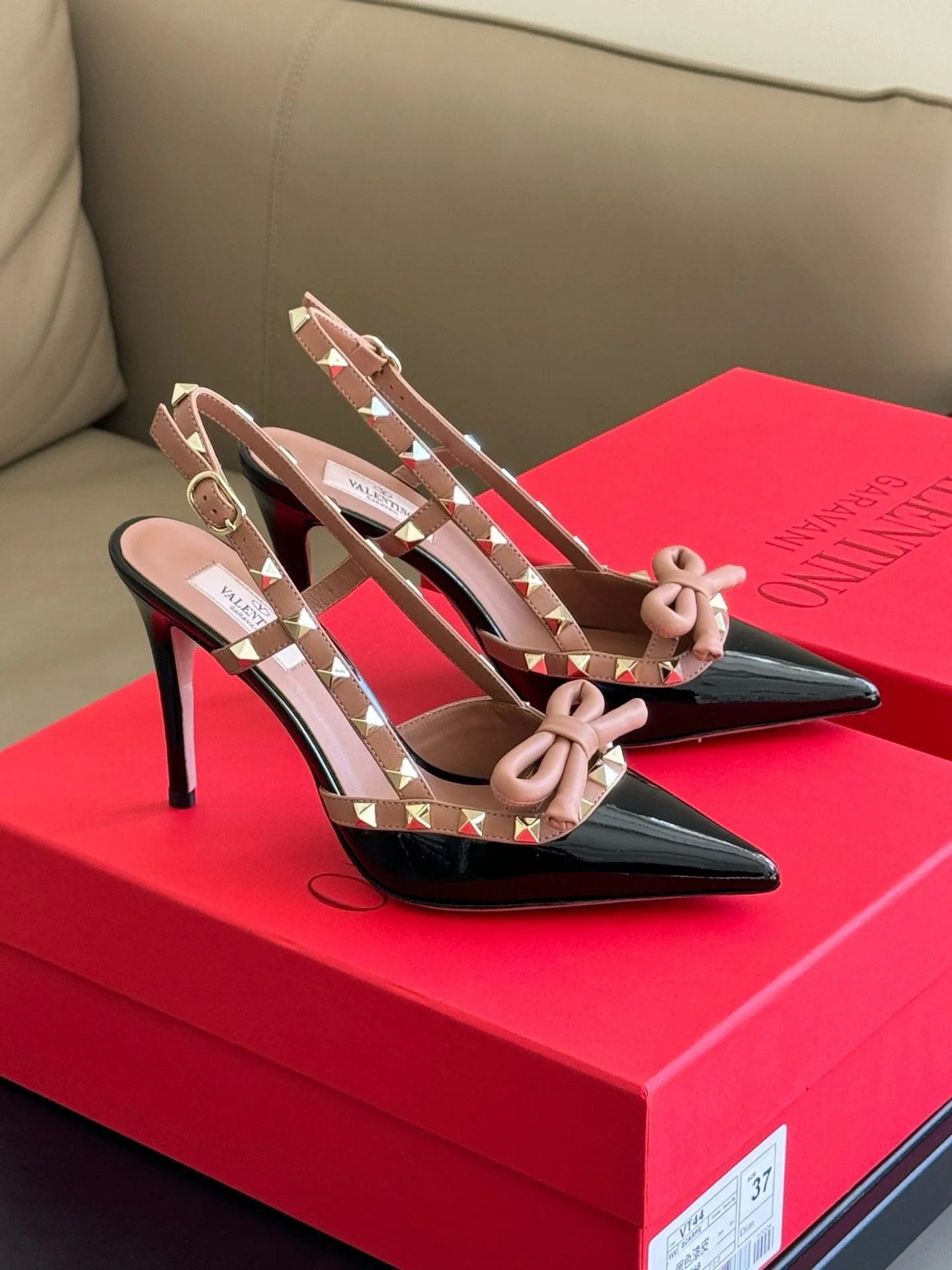 VLTN HEELS