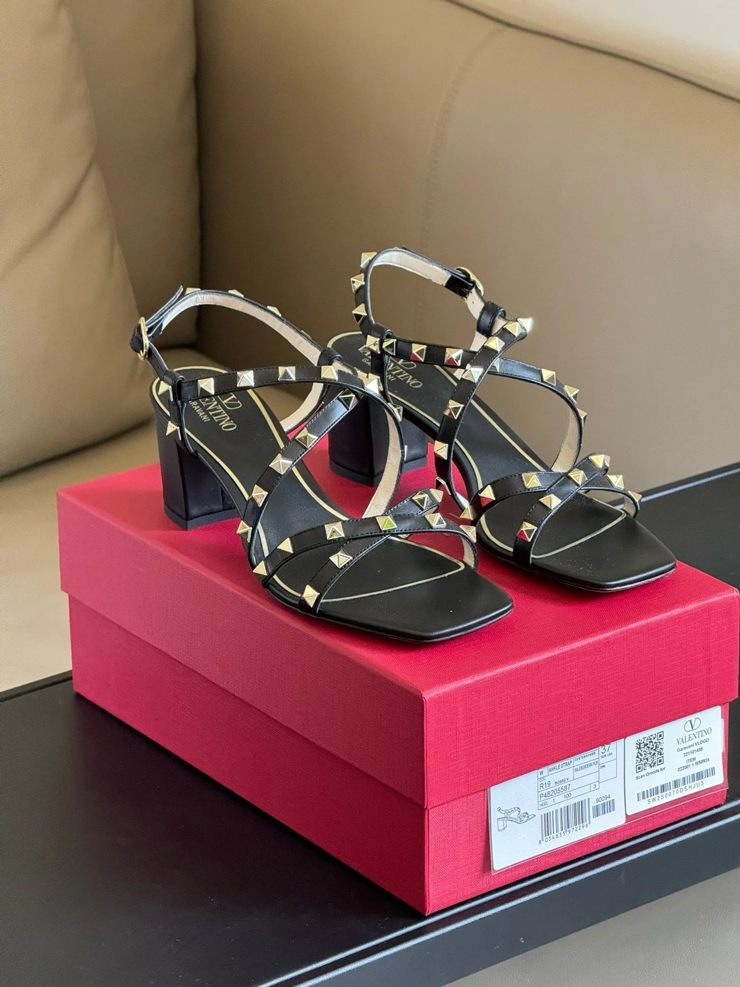 VLTN HEELS
