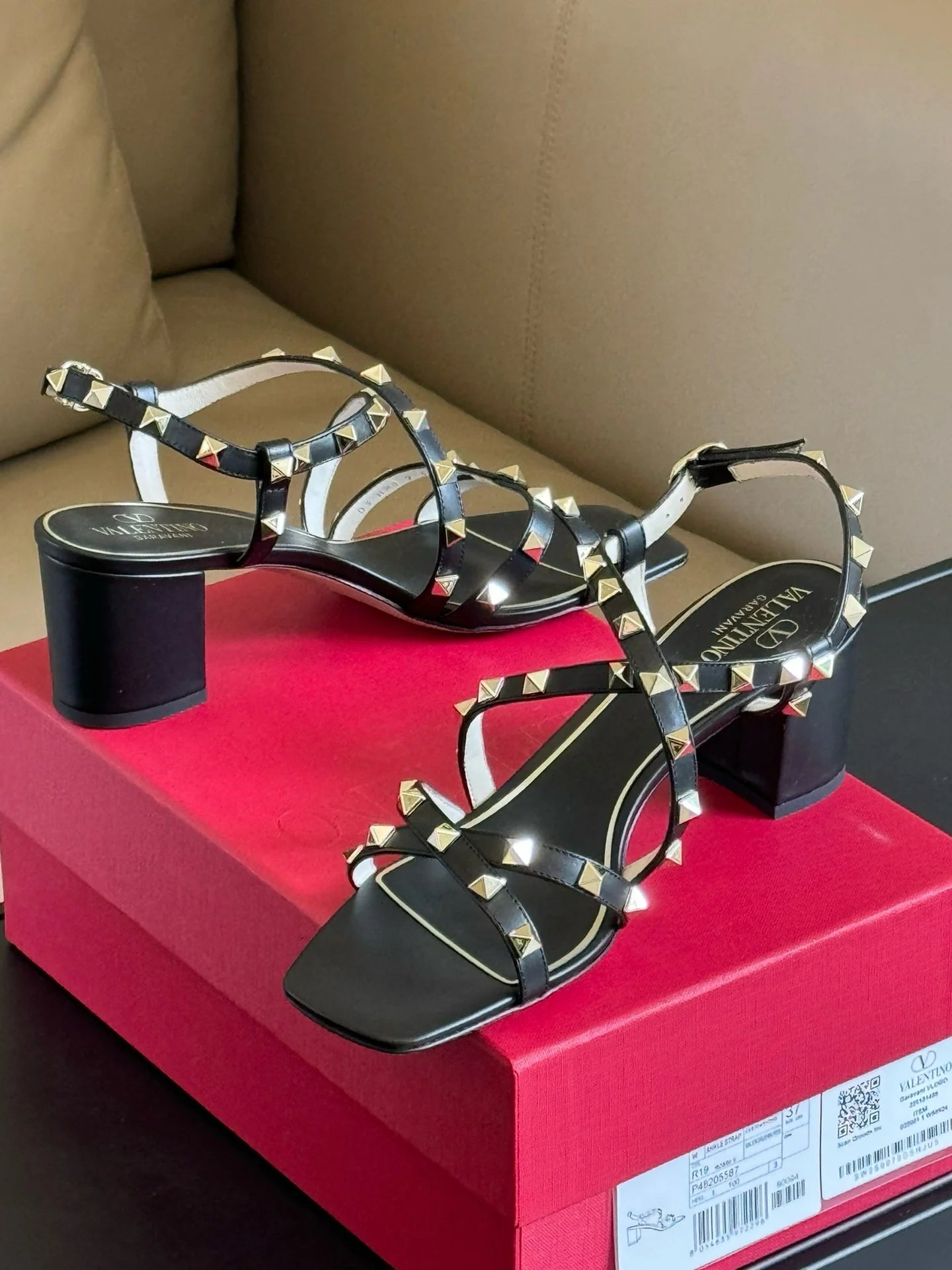 VLTN HEELS