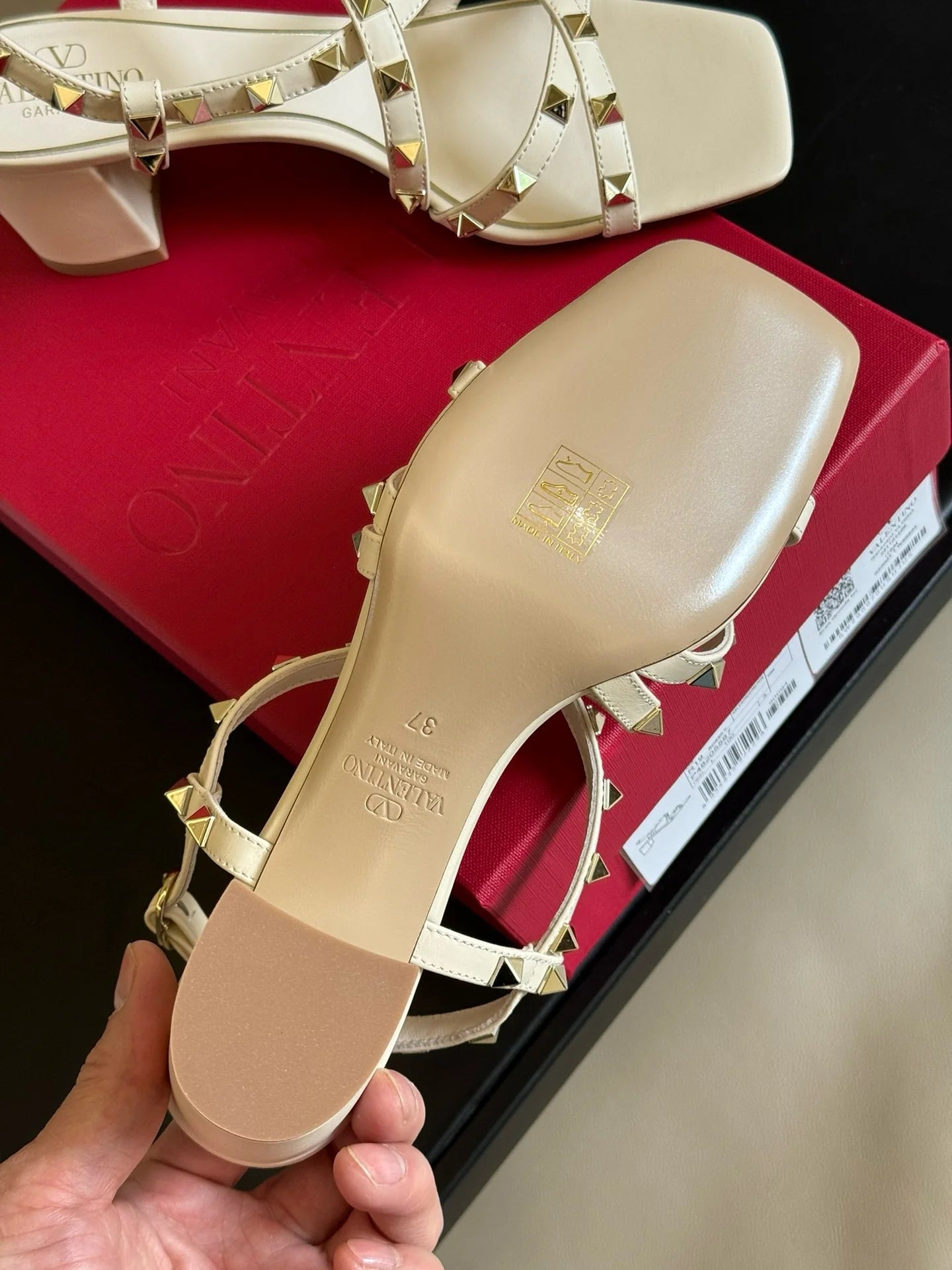 VLTN HEELS