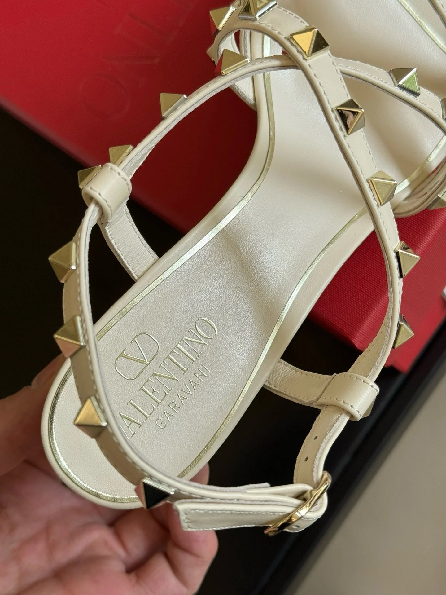VLTN HEELS