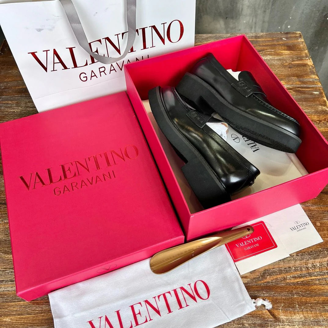 VLTN LOAFER
