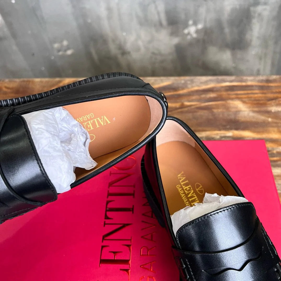 VLTN LOAFER