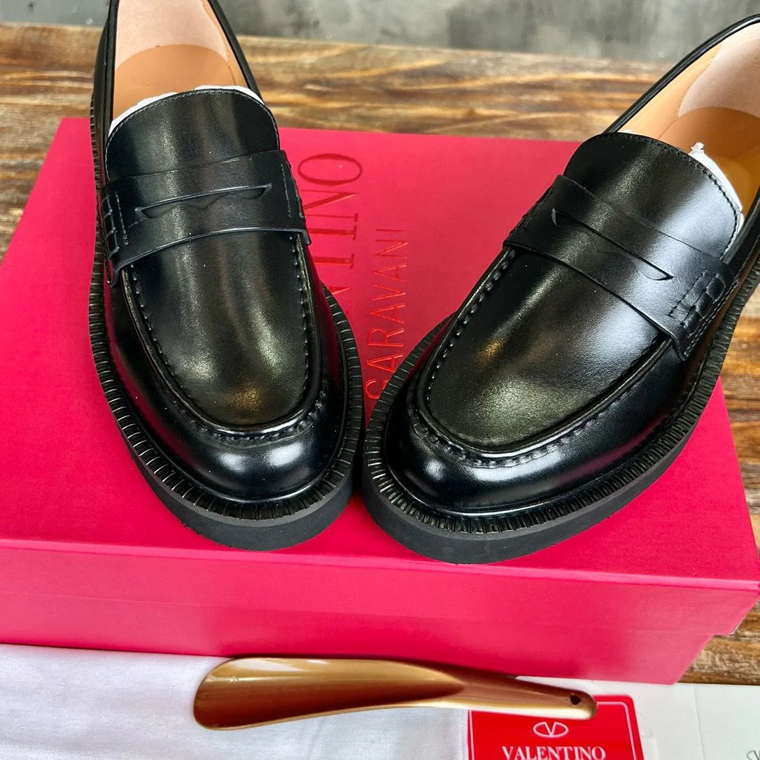 VLTN LOAFER