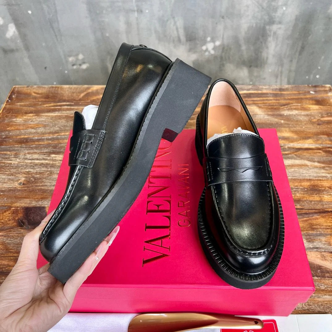 VLTN LOAFER