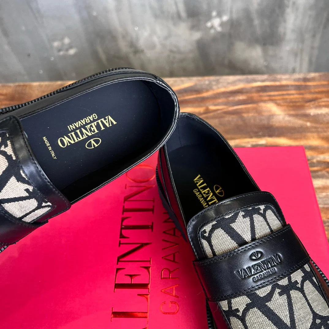 VLTN LOAFER