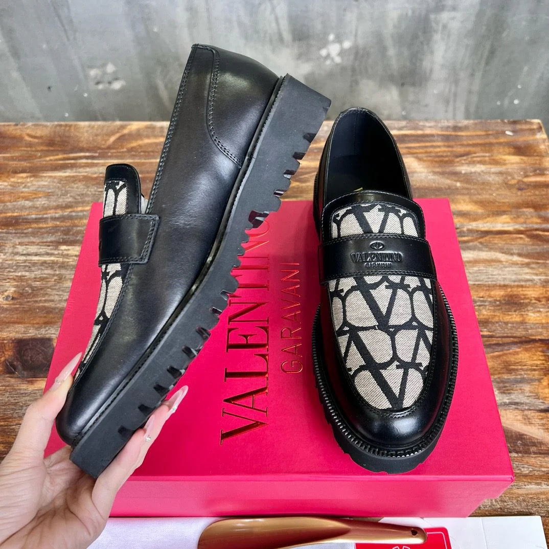 VLTN LOAFER