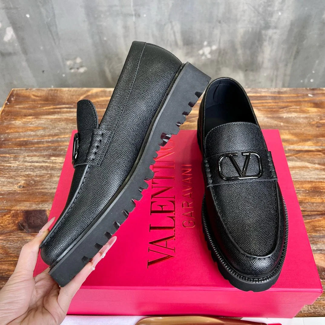 VLTN LOAFER