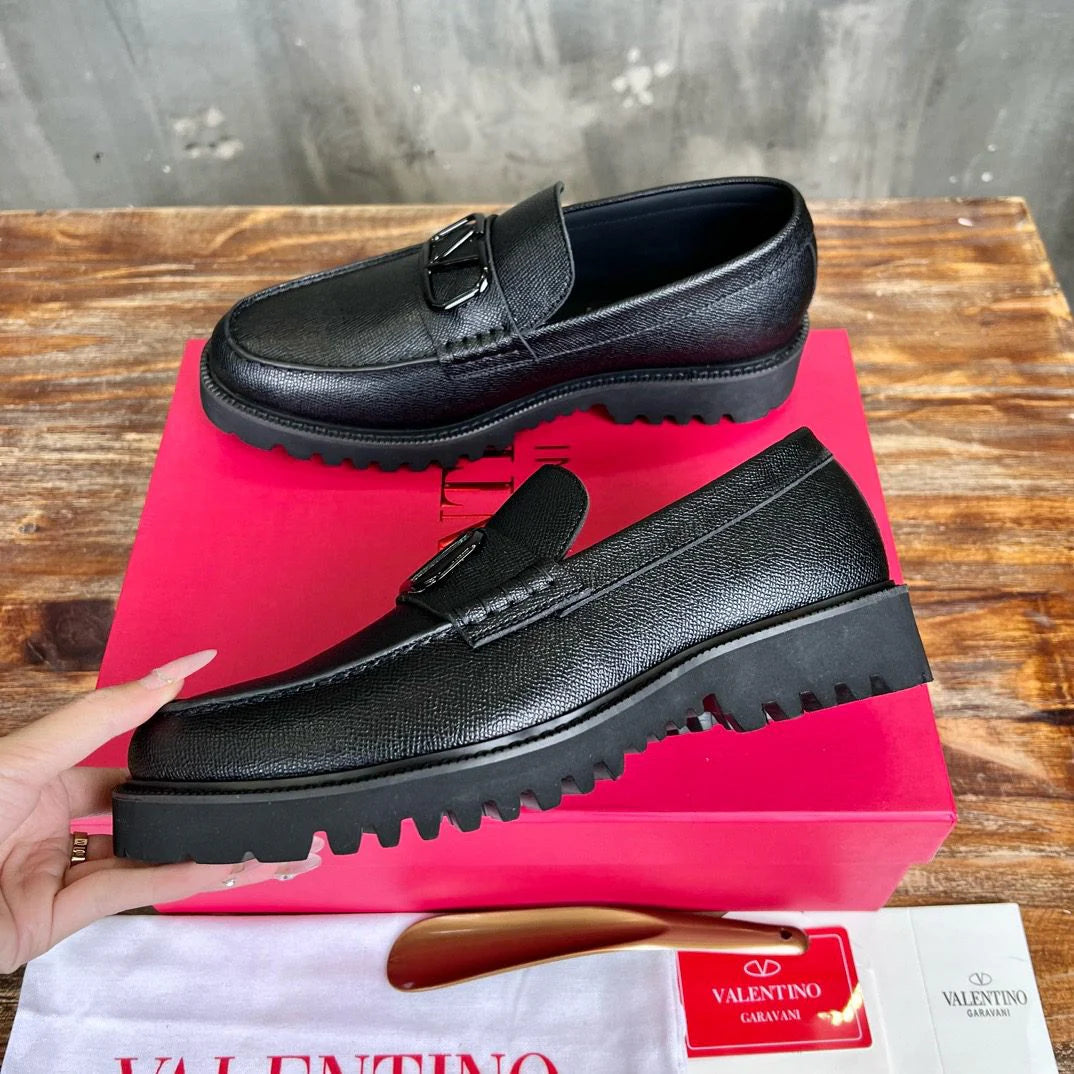 VLTN LOAFER