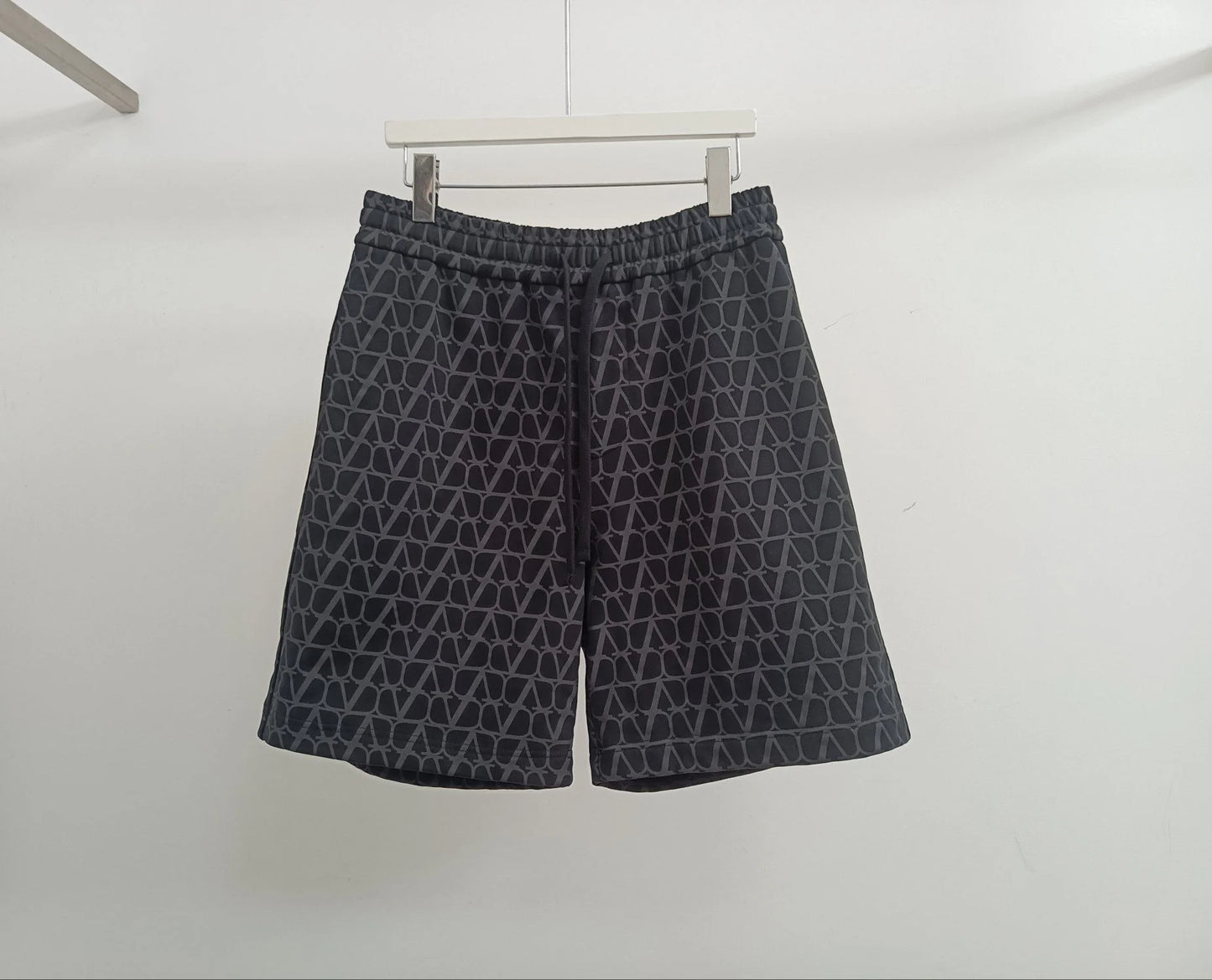 VLTN SHORTS