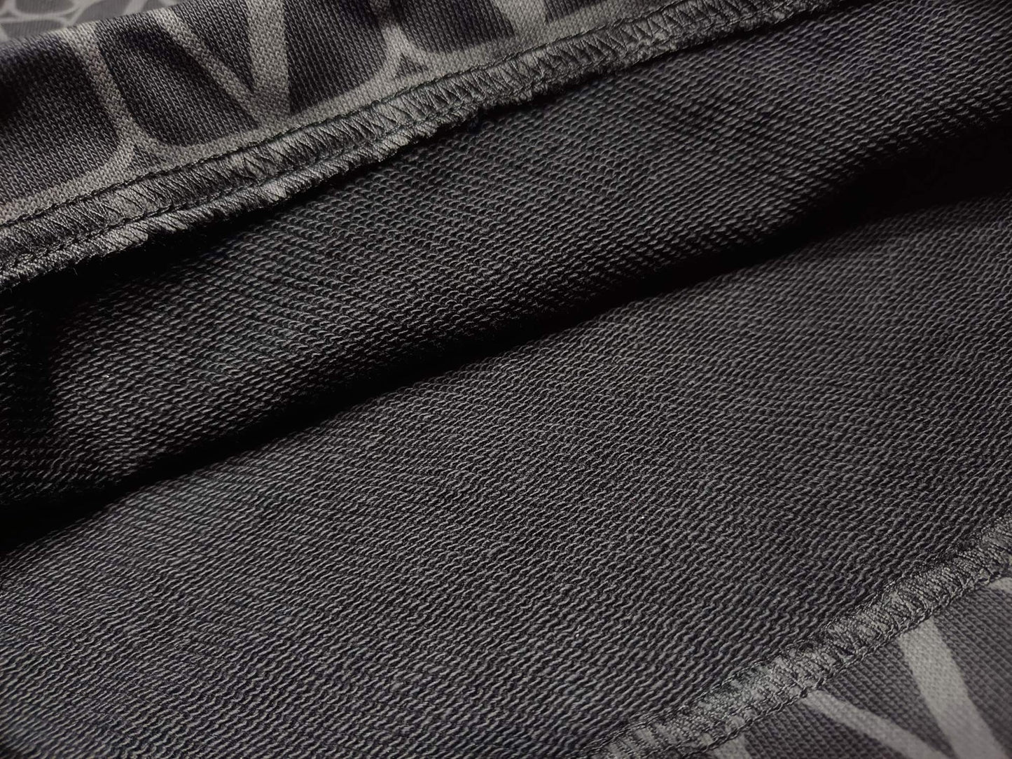 VLTN SHORTS